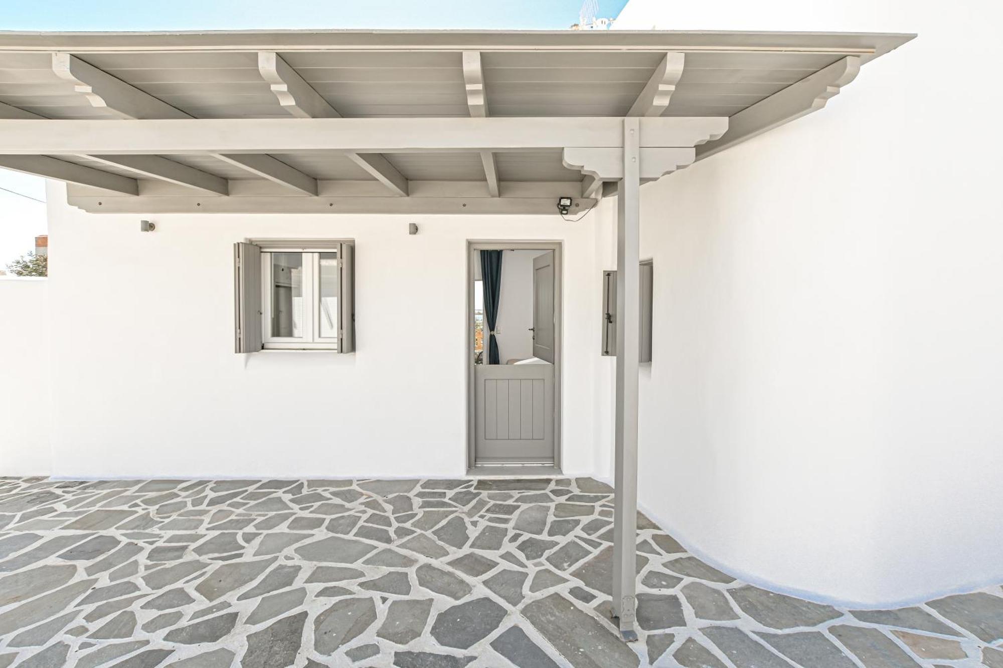 Diamantis Cove On The Villa *